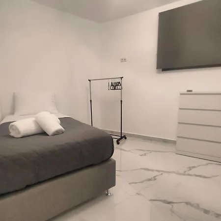 Luxury Living Peramos Дом отдыха *
