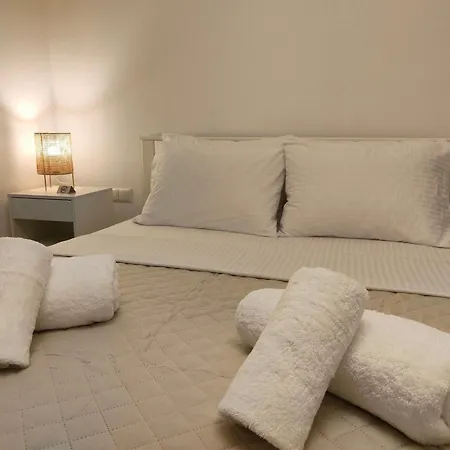 Luxury Living Peramos Tatil Evi