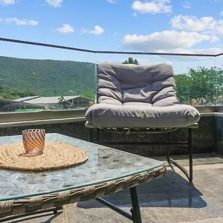 Luxury Living Peramos *