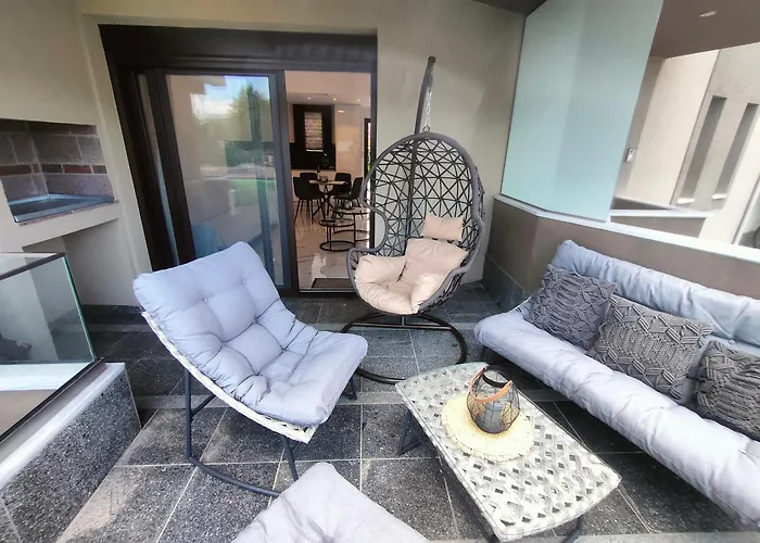 Luxury Living Peramos * Néa Péramos