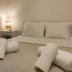 Luxury Living Peramos Semesterbostad