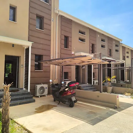 Ferienhaus Luxury Living Peramos *
