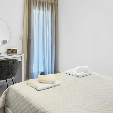 Luxury Living Peramos 別荘 Néa Péramos